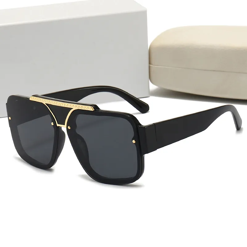 Luxury Fashion Mens Solglasögon Eglasögon Senaste Sun Glasses Men Style UV400 Shade Square Frame Metal Package Driving Gelgasses 8687269P