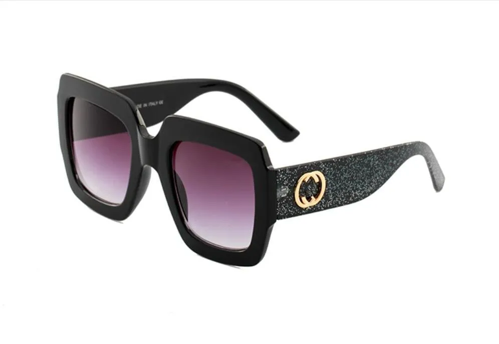 Solglasögon Mens Womens toppkvalitet Solglasögon för mankvinna Polariserade UV400 -skyddslinser Leather217A