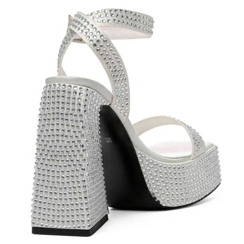Gloednieuw platform Vrouw Sandalen Super Heel 2022 Zomer Crystal Fashion Sexy Woman Wedding Sandals schoenen Big Size 42 G220525
