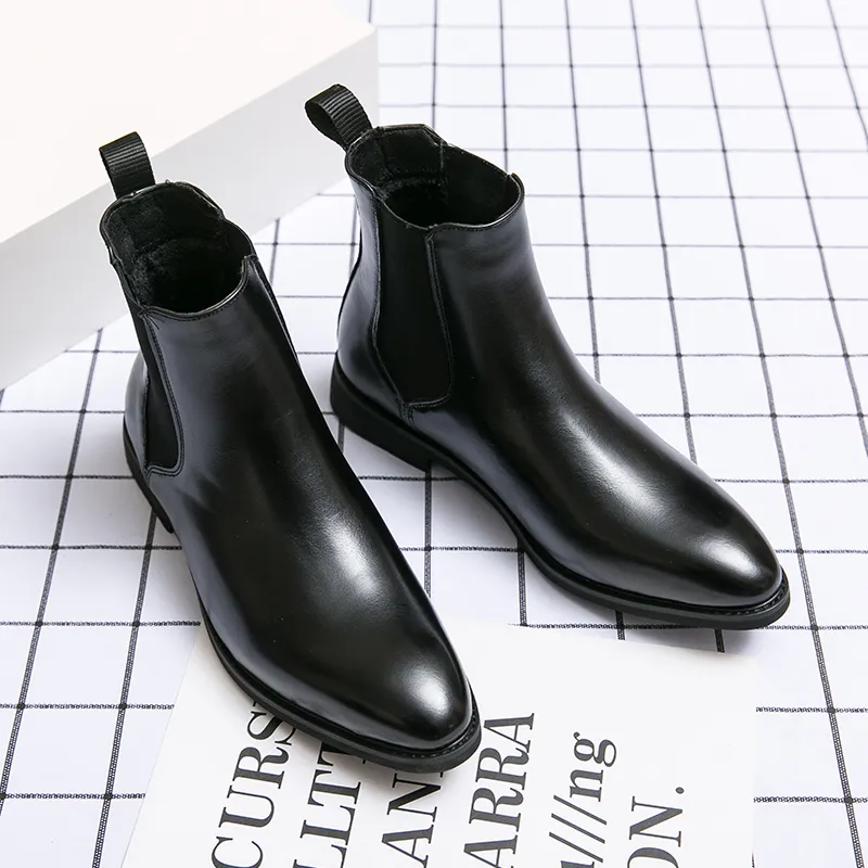 Men Brand Desiginer Classic Italy Dress Fashion Casual Warm Plush Bussiness Ankle Boots Big Size 48 220720