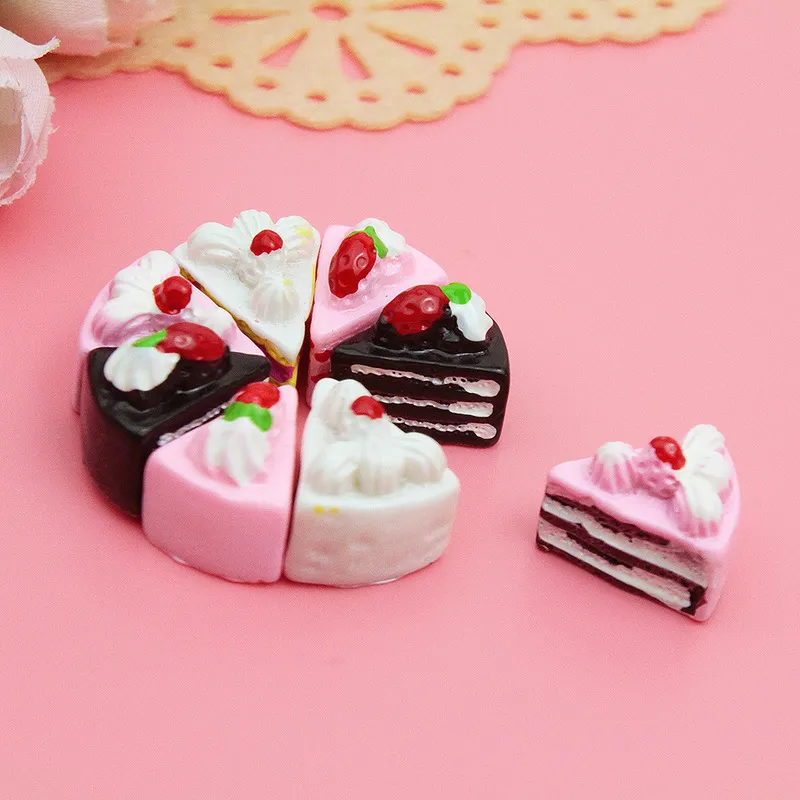 10 pezzi torte casa delle bambole Kawaii fai da te in miniatura artificiale bambola finta torta di cibo ornamento in resina gioco artigianale accessori casa di bambola 220725