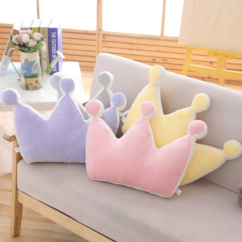 Ins Candy Rainbow Lucky Cloud Star Moon Planche Planche Collow Crown Crown Memeor Coussin Sofa Home Decoration Throw Oreiller 220425