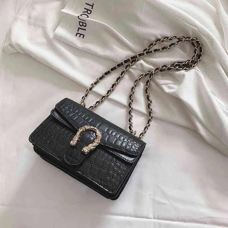 Bags Advanced feeling bag style texture crocodile pattern women's 2022 new versatile One Shoulder Messenger small square