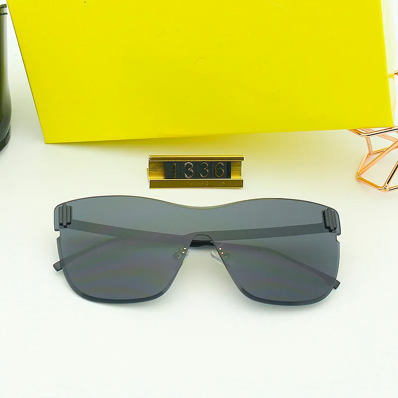 Męskie okulary przeciwsłoneczne luksusowe marka Kobiety okulary przeciwsłoneczne polaryzację okularów przeciwsłonecznych dla mężczyzn damskich okularów okular