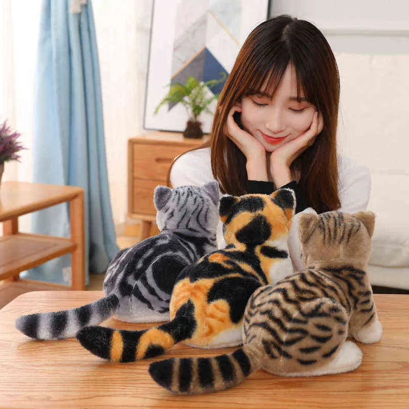 Cm Big Face Chats Poupée Couché Ours En Peluche Comme Un Vrai Chat Peluche Peluche Rayé Coloré Animal Sauvage Enfants Cadeau J220704