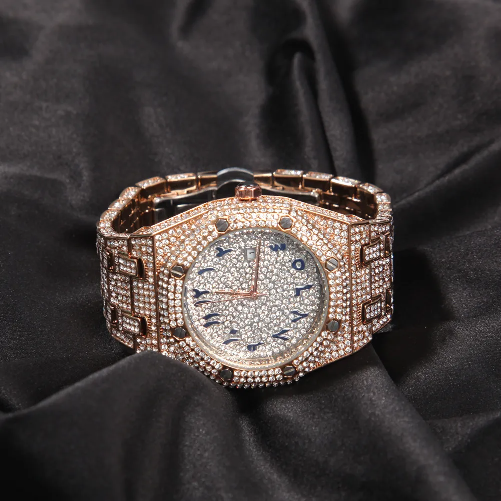 Orologio di lusso con diamanti pieni Orologi d'oro Orologio da uomo di design Orologi da polso arabi di moda245e