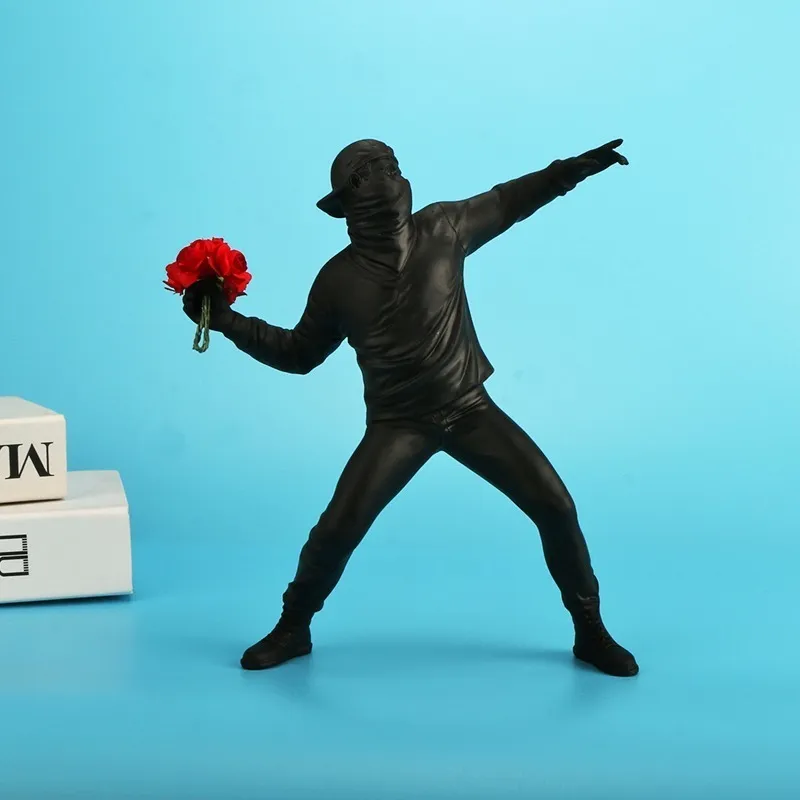 수지 Banksy 조각 꽃 방사기 동상 폭격기 홈 인테리어 액세서리 현대 데스크 장식품 Collectible Figurine 220420
