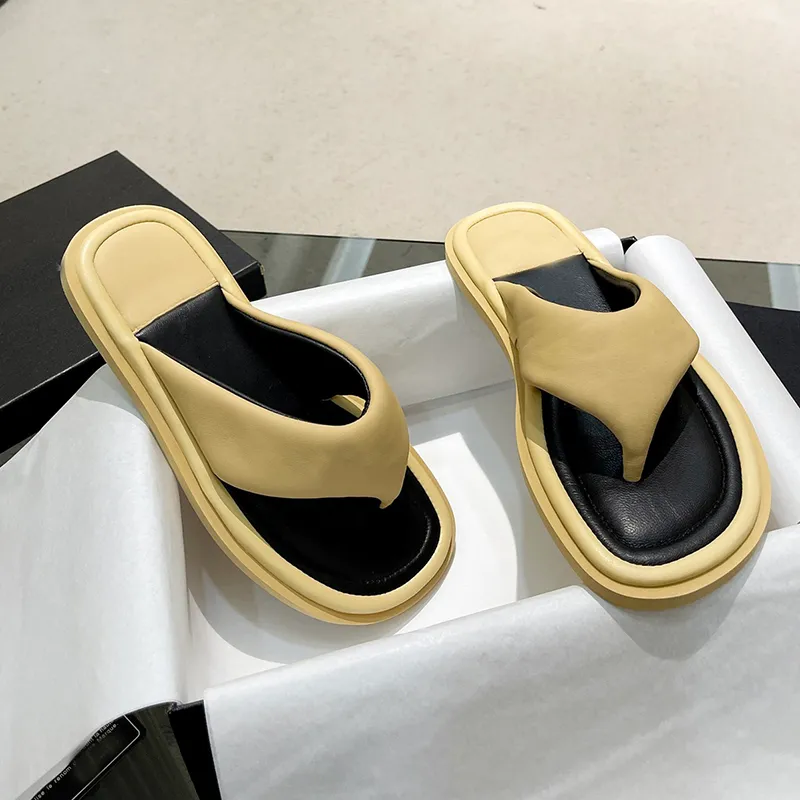 Vrouwen designer lederen glijbanen platform sandaal strand slippers nieuwe zomer comfort muildieren platte slipper 35-42 met doos NO357