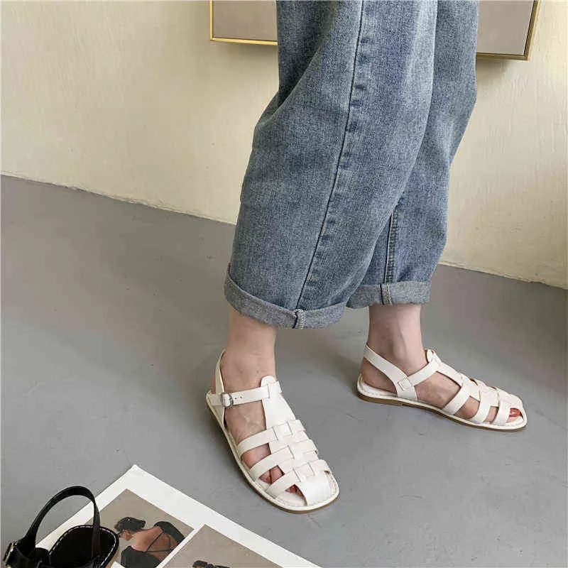 Nieuw merk Women Sandaalschoenen Flat Heel Casual Ladies Slides Summer Outdoor Round Toe Close Toe Mules Shoes Sandaal Big Size 40 G220525