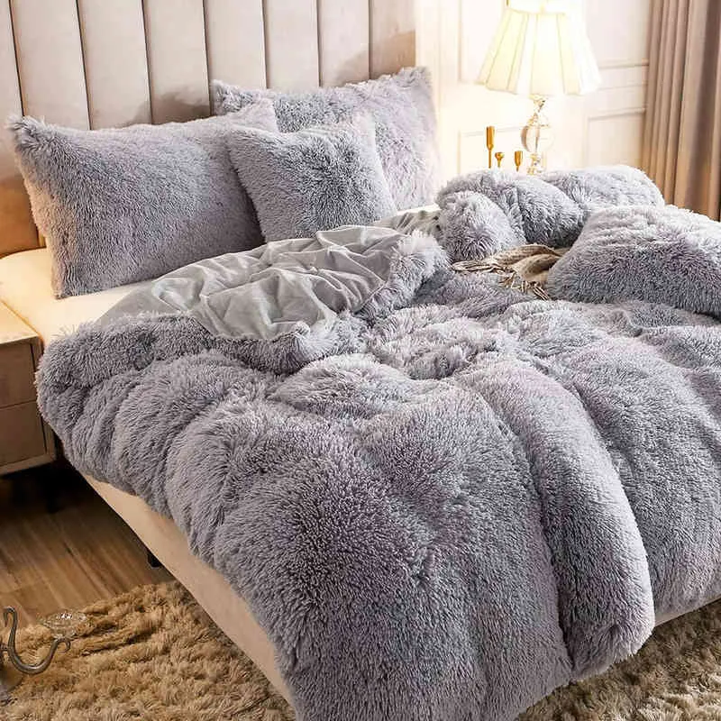 moderne luxuriöse flauschige Kunstpelz -Bettdecke mit Kissenbezug mit Kissenbezug, die gemütliche, lange Plüsch -Winter -Bettwäsche kein Blatt