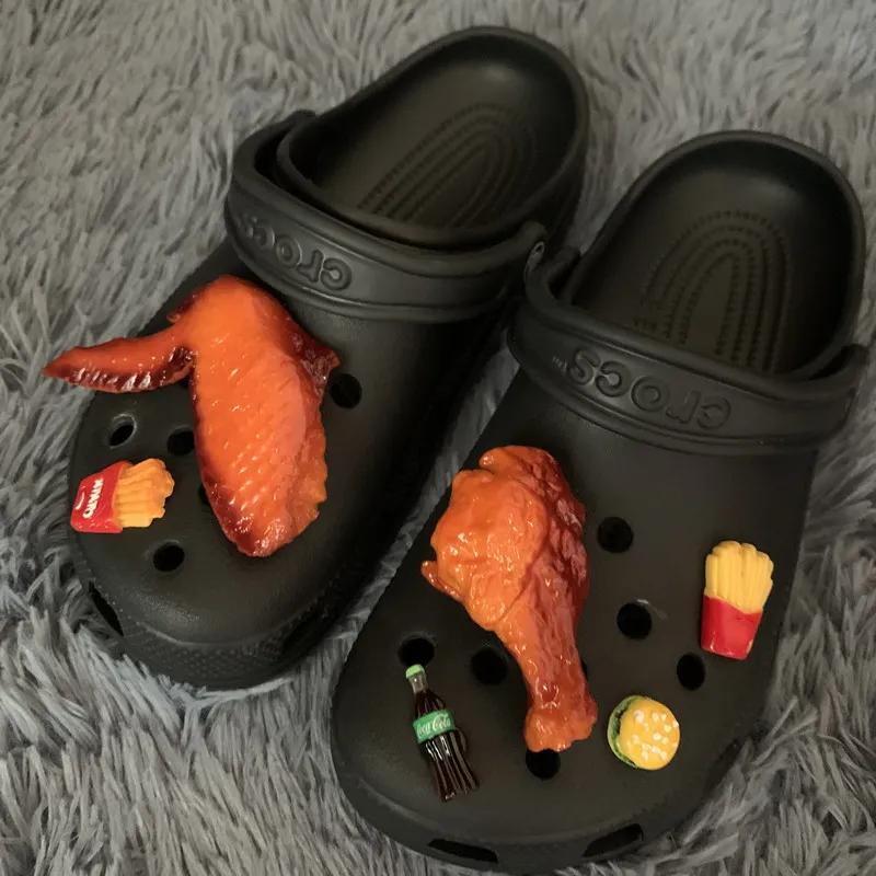 Simulation Fast Food Croc Charms Designer DIY Burger Poulet Frites Chaussures Decaration pour JIBB Sabots Enfants Femmes Filles Cadeaux 220527
