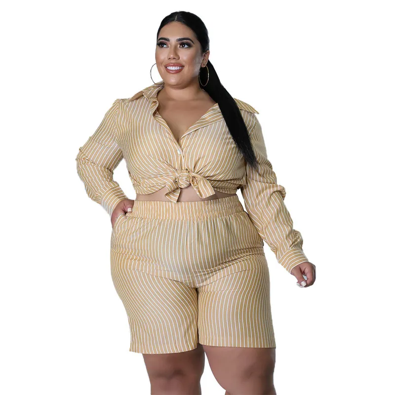 L5XL été grande taille deux pièces ensembles femmes vêtements décontracté ample rayé chemise costume court dames tenue goutte 220812