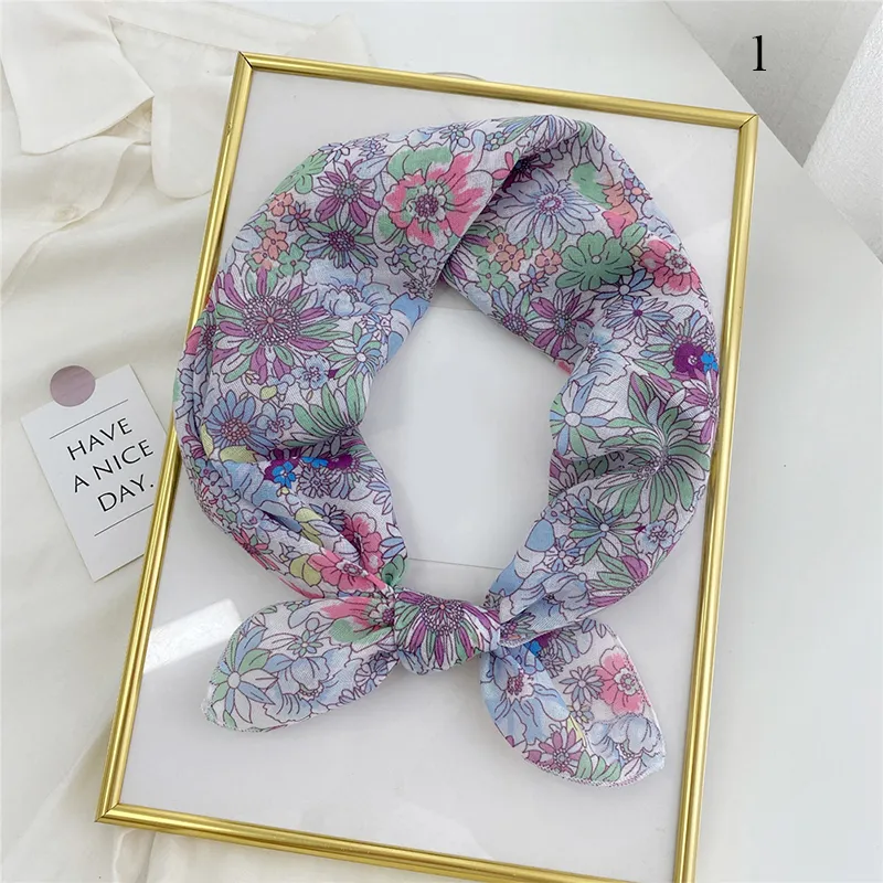 Küçük taze küçük kare eşarp 58*58cm çiçek baskısı pamuk keten boyunlu eşarplar şallar ve sarar Lady Office Neckerchief Bandana 220516