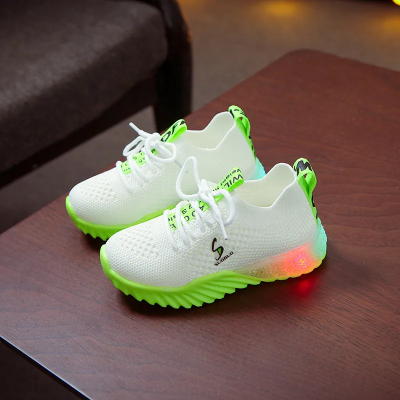 サイズ21-30子供用LEDシューズボーイズガールズライトスニーカーキッドスニーカーのための輝く靴