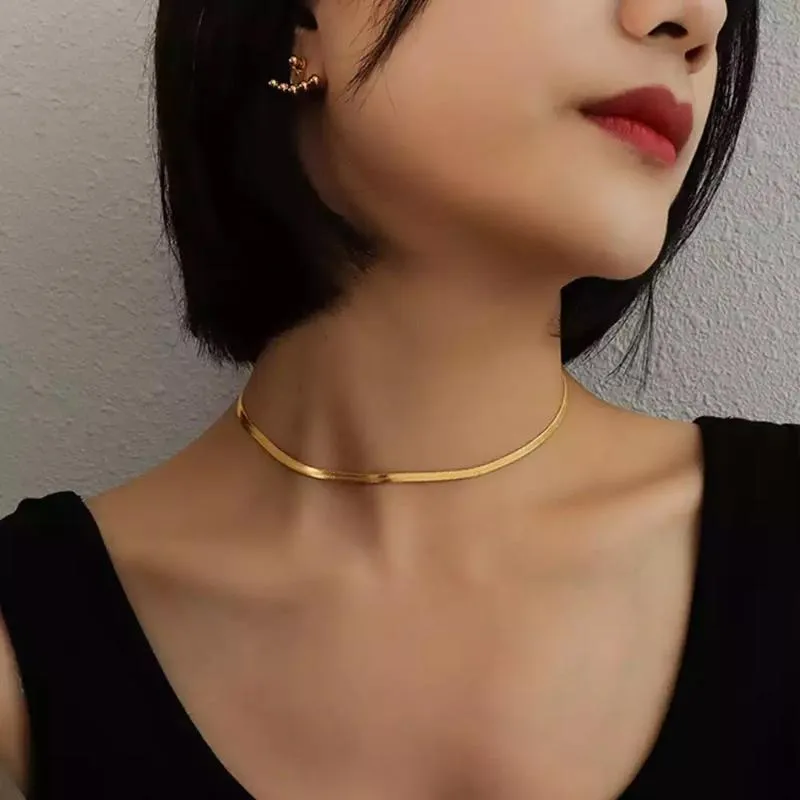 Chains 100% Stainless Steel Flat Herringbone Chain Necklace For Women Gold Silver Color Clavicle Blade Snake Choker Necklaces 2 5m324N