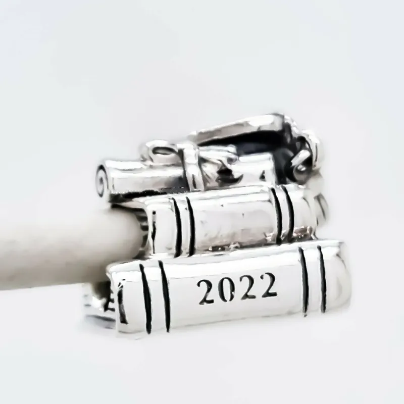 2022 Graduation Charm 925 Silver Pandora Charms För Armband DIY Smycken Making Kits Loose Bead Silver Partihandel 790790c00