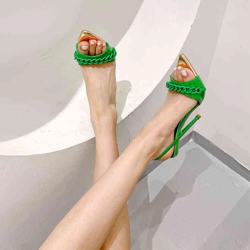 Sapatos de vestido Slippers Designer Saltos altos 2022 Novas sandálias de laços de luxo Sapatos femininos Moda pontiaguda Bombas Stiletto 220606
