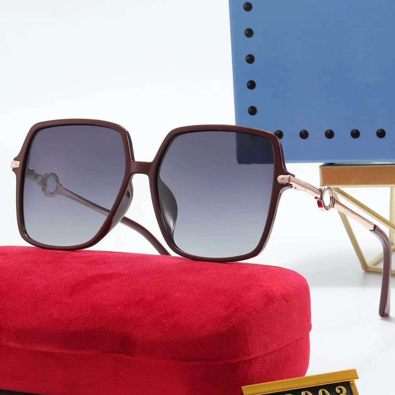 Modedesigner Sonnenbrillen Männer Frauen Hochwertige Sonnenbrille Goggle Beach Adumbral