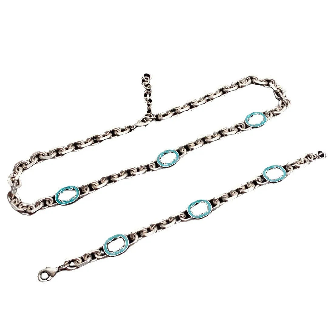 Klassische Designer -Schmuck Damen Vintage Silber Modebrief Halskette Armband Hochwertiges kupfermaterial Paar Hochzeit B262R