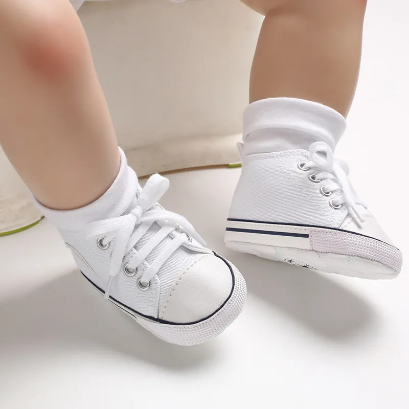 Canvas Classic Sneakers Born Print Star Sports Boys Girls First Walkers Infant Toddler Antislip Baby Shoes 220812