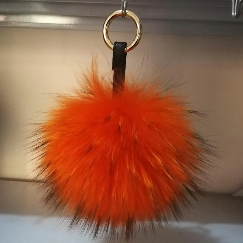 Porte-clés moelleux véritable boule de fourrure porte-clés bouffée artisanat bricolage pompon noir Pom porte-clés UK charme femmes sac accessoires cadeau 249c