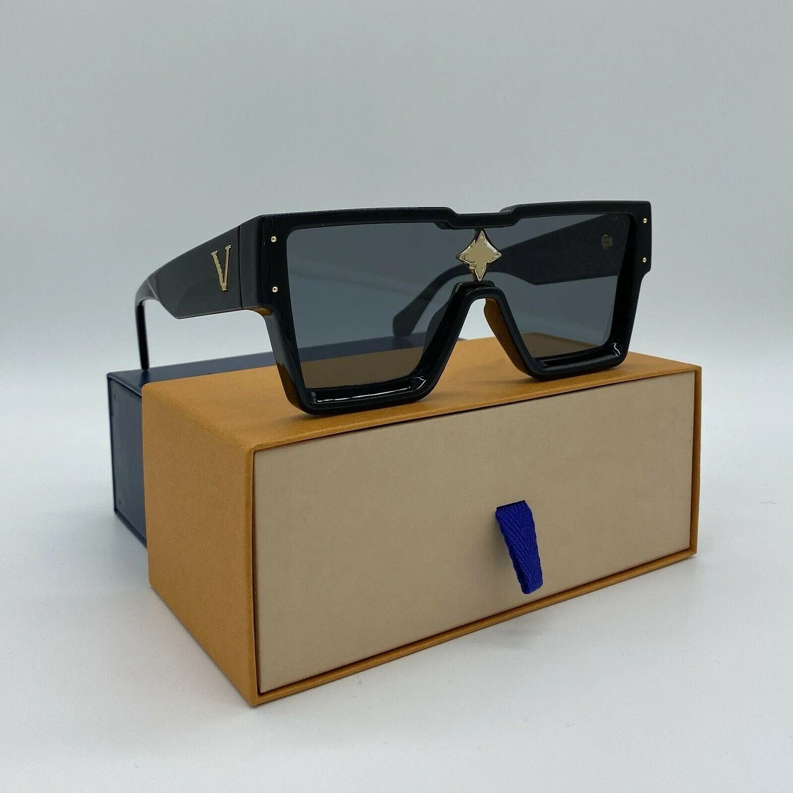 Gafas de sol de ciclón de verano para hombres y mujeres estilo Z1578W Placa retro anti-ultravioleta cuadrada Marco completo Anteojos de moda Marca N229x