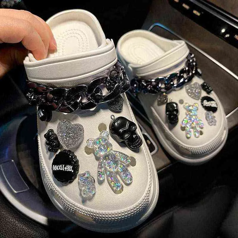 Sandalen Trendy Strass Croc Charms Designer Diy Kwaliteit Vrouwen Schoenen Voor Jibs Anime Keten Klompen Gesp Kids Jongens Meisjes 220623