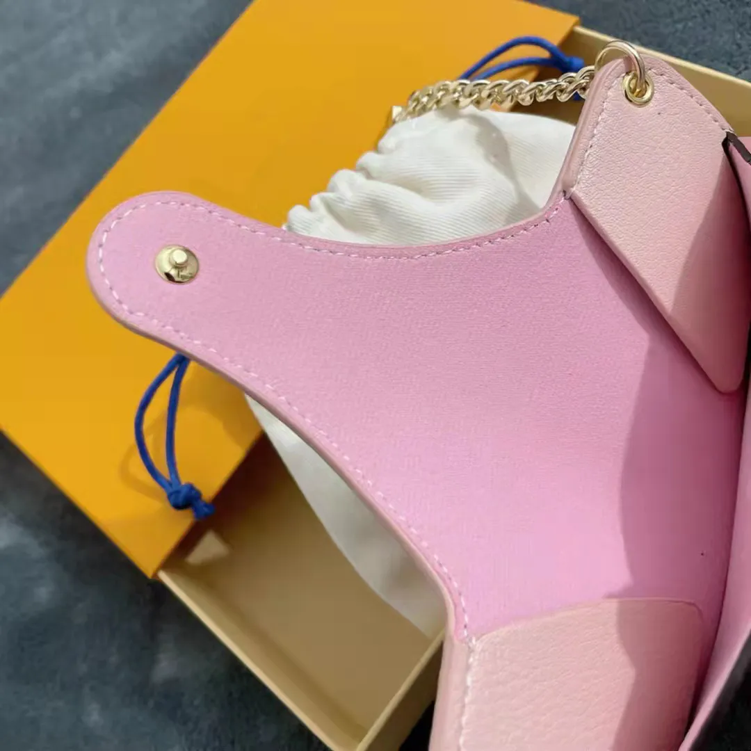 Модная кожаная дизайнерская сумка для очков, кулон, синий, розовый, креативная коробка для очков для женщин, брелок для ключей, очаровательный футляр для очков при близорукости Packag297L