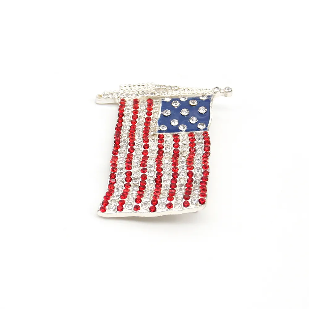 Fashion Design American Flag Brosch Crystal Rhinestone 4 juli USA Patriotiska stift för presentdekoration223i