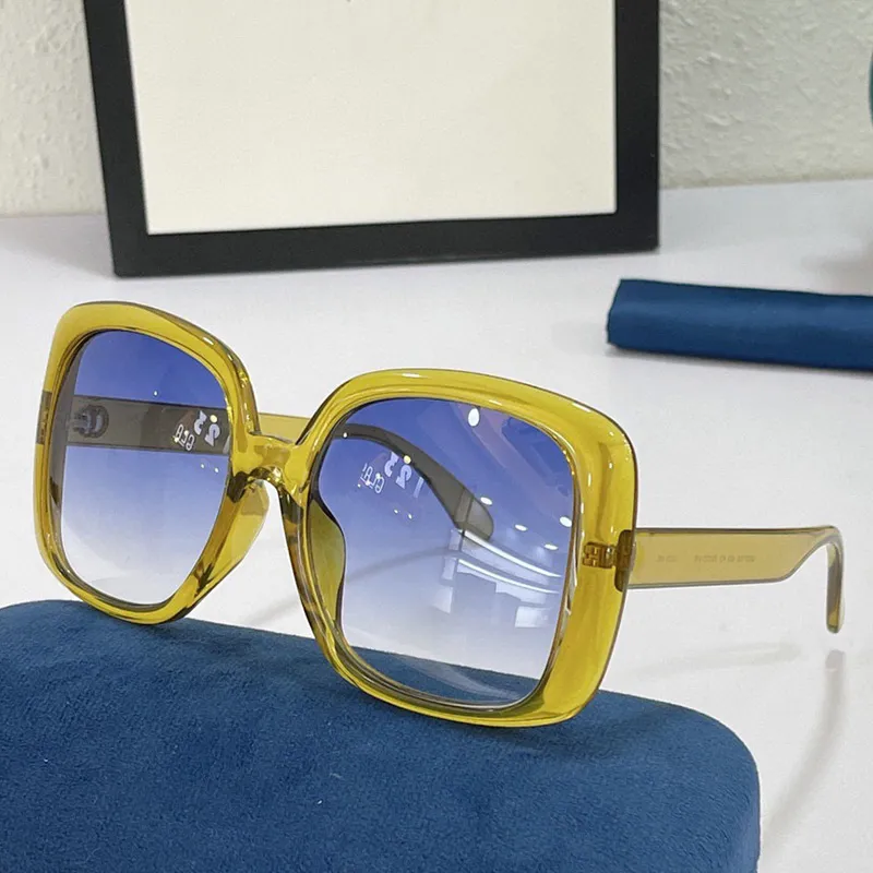 New Square Frame Frame Mens Womens Designer Sunglasses 0713SA Classic Red and Green Wabbing Design Travel Po Top Qual220U