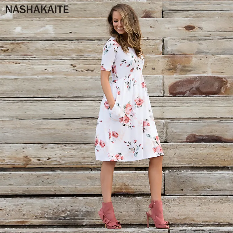 Nashakaite Famille assorti des vêtements de mode Shortsleeve Middress Mother Daughter Robes Mommy and Me Clothes 220531