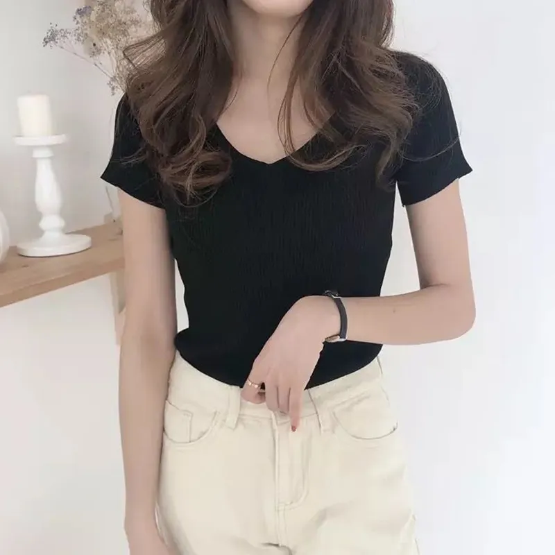 Sommer Koreanischen Stil Retro T Tops Für Frauen Mode Vintage V-ausschnitt Kurzarm T-shirt Frau Schlank Einfarbig T Shirts 220520