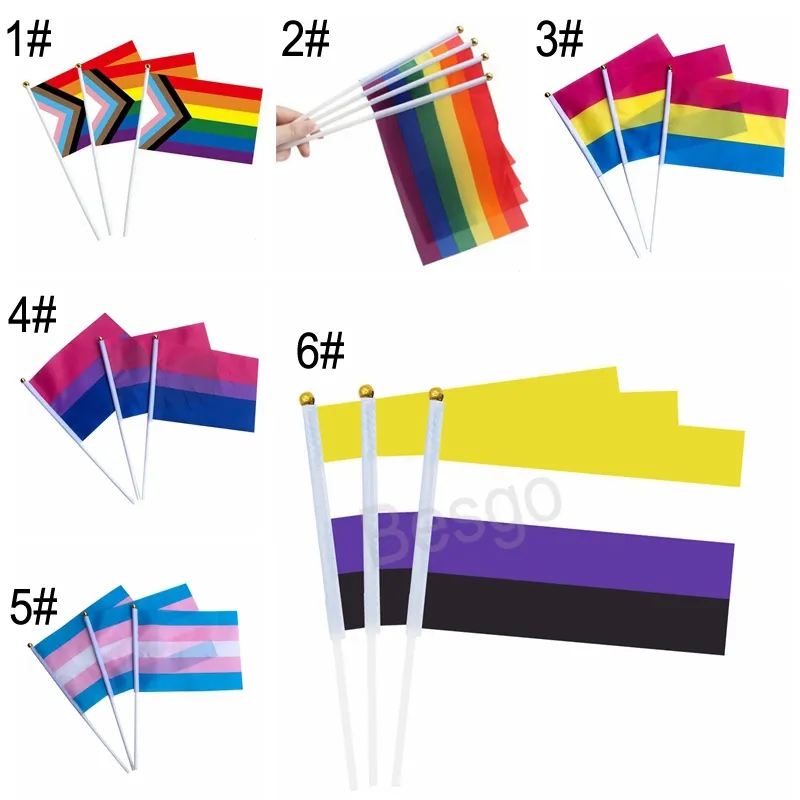 14x21 cm Gay Pride Arcobaleno Bastone Bandiera Transgender Lesbiche Arcobaleni Banner LGBT Bandiere Arcobaleno Con Flagpole Handheld Banners BH7265 TYJ