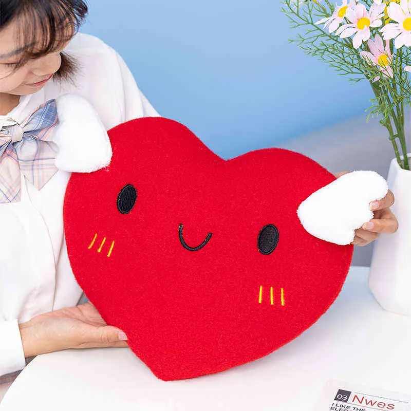 Słodkie serca Plushies Pink Red Heat Pillow Say Love Peluche Cuddly z nogami Wings Happy Face Udekoruj poduszkę Walentynki J220704