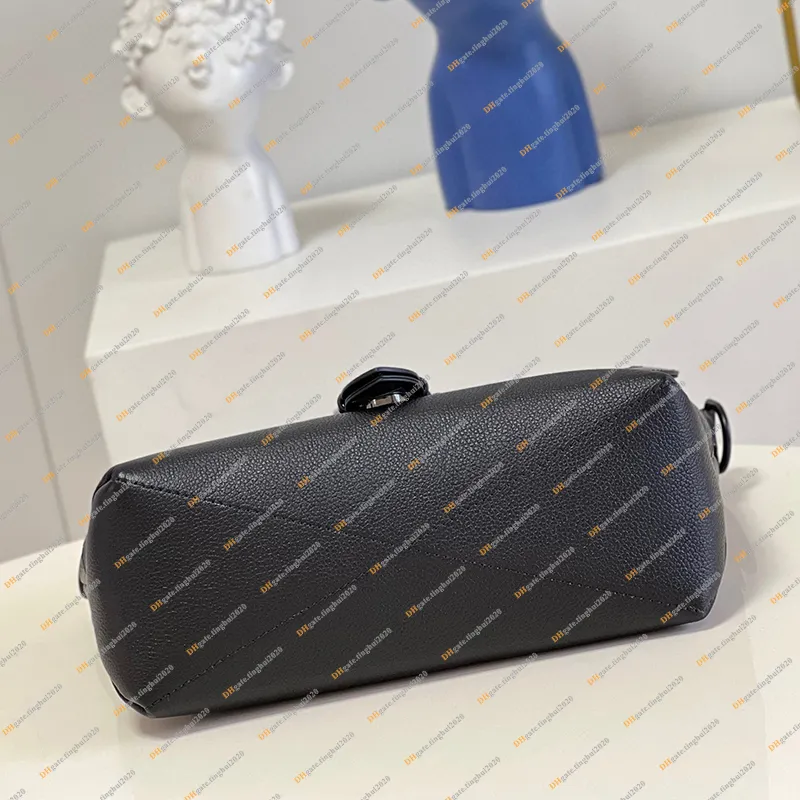 Men Fashion Casual Designe Luxury Saumur Bag Messenger Bag Crossbody Handbag Tote Shoulder Bag TOP Mirror Quality M45911 Purse Pouch