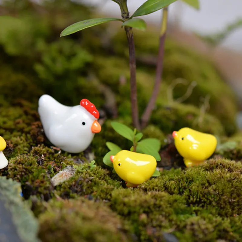 's Meng Chicken Chick Egg Nest Figurine Miniatures Home Decoratie Kawaii Accessoires Garden Decor voor Pasen 220628