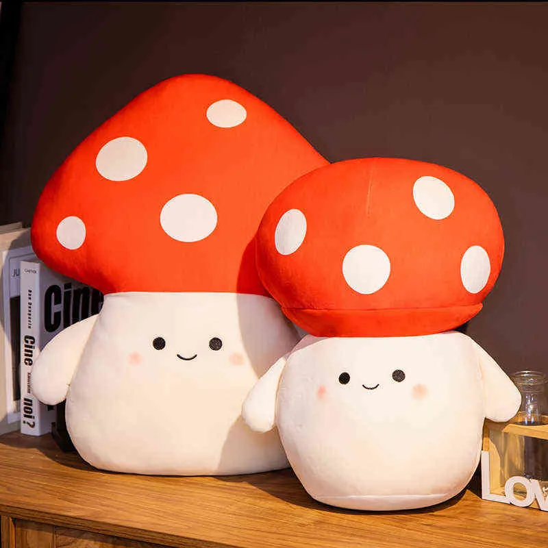 Cm Stuffed Soft Red Mushroom Plush Cushion Creative Hand Warmer Dolls Sofa Back Kawaii Plant Peluche Toy For Children J220704