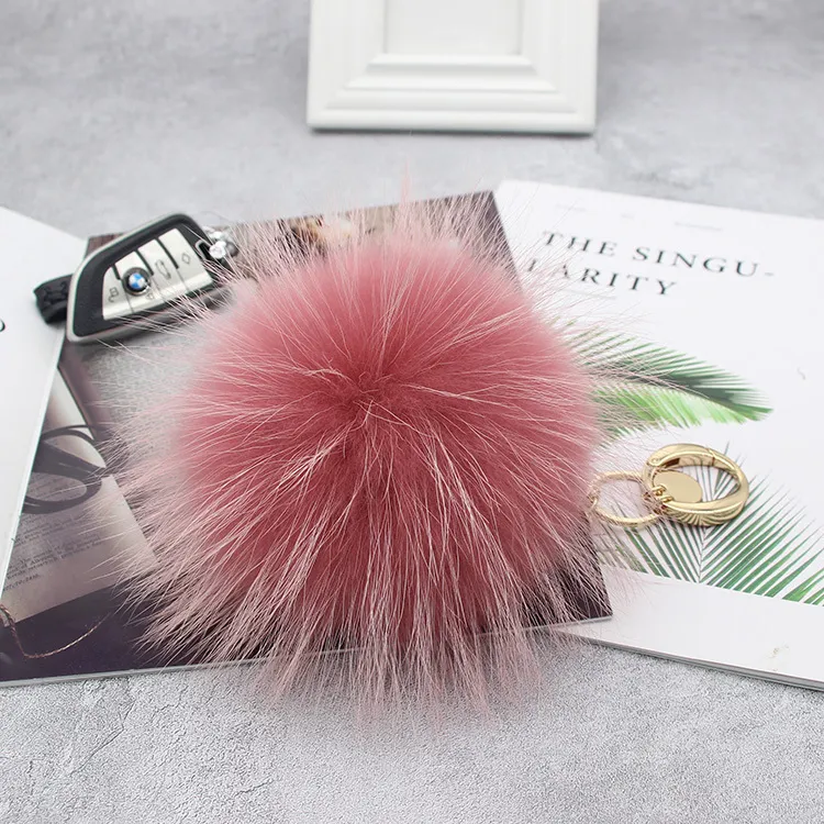 Luxury Brand 15 CM Real Fur Ball Pom Poms Помпом Высокое Качество Брелок Ключевые Цепи Металлический Кольцо Подвеска Для Женщин F281 220411