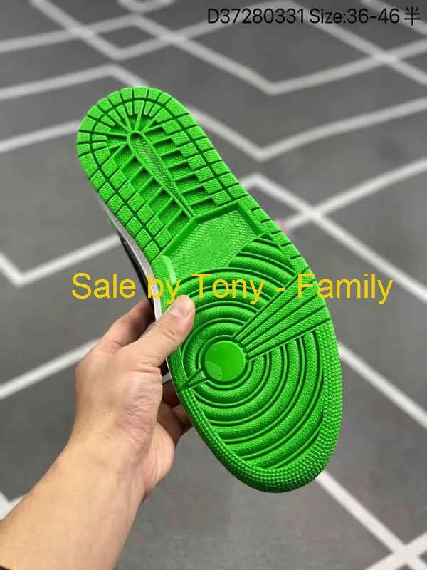 Consegna in 12 giorni 1s High OG Patent verde Scarpe da basket Pelle verniciata verde fluorescente Blu 1 Jumpman Uomo Donna Sneakers sportive