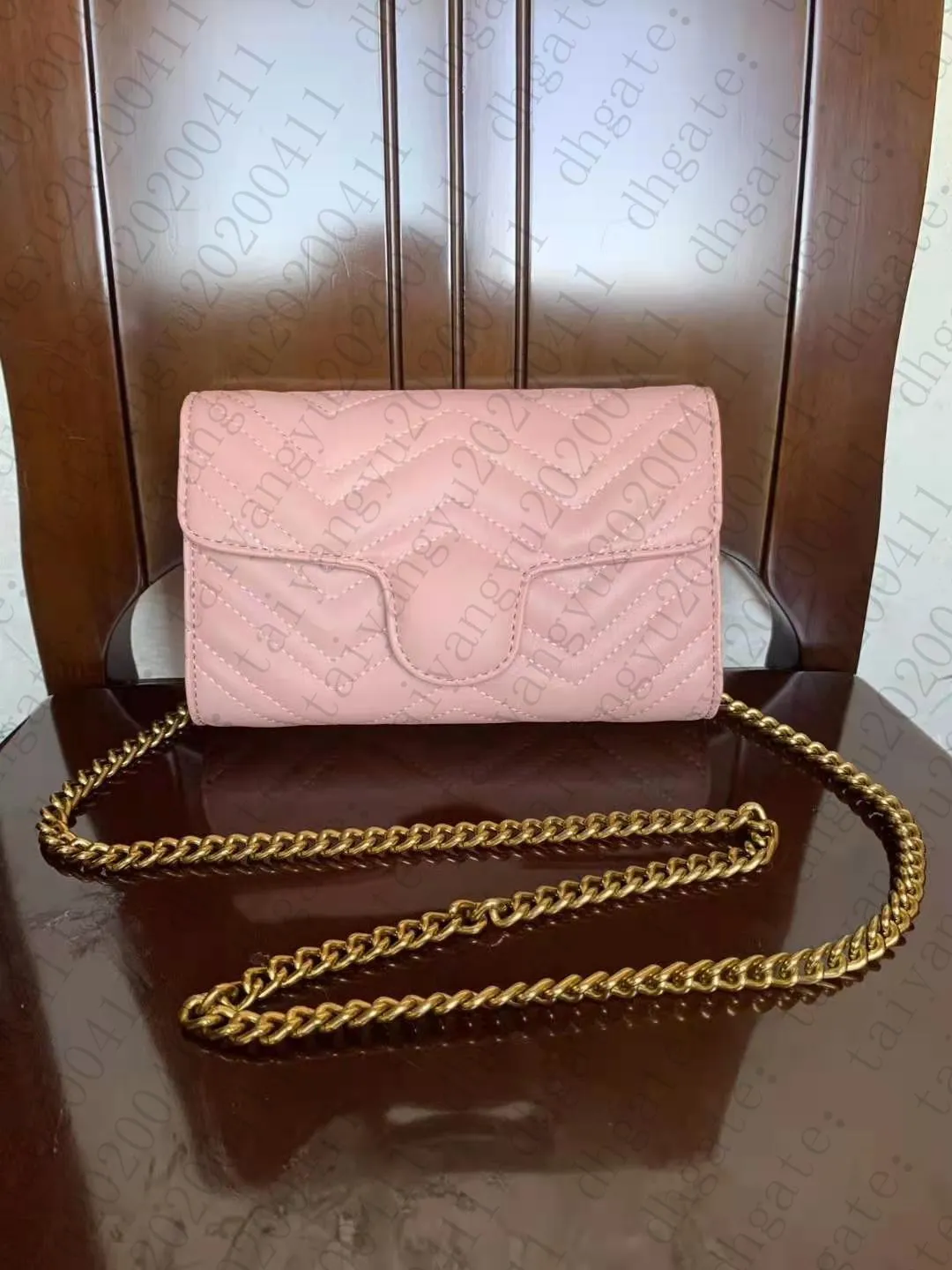 Women Bags Classic Flap Quilted Chain Crossbody Shoulder Bag Lady Heart Shape Designer Bag Wallet Wallet Lady245b