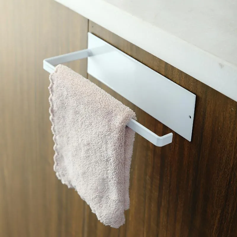 Dropshipping Montaggio a parete Portarotolo di carta autoadesiva da cucina Rack porta asciugamani Gancio tessuti Accessori il bagno Stand 0615