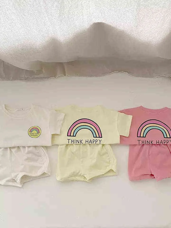 Baby Girl Suit Summer Girl Simple Rainbow T-shirt à manches courtes Boys and Girls Pullover Shorts à manches courtes G220521