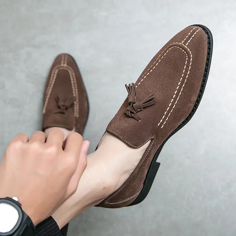 Loafers Heren Schoenen Imitatiesuède Effen Kleur Casual Mode Kwastje Dagelijks Professioneel Banket Eenvoudig Klassiek Jeugd Eén pedaal Erwten Schoenen DH888