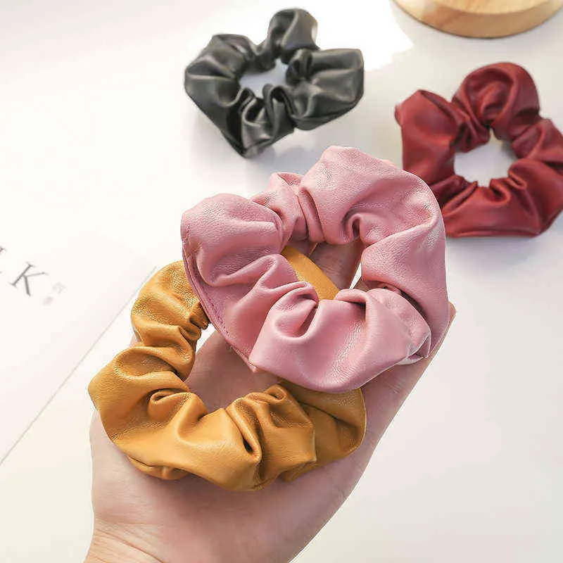 Stylish PU Leather Scrunchies Solid Hair Rubber band For Women Girls Elastic Hair bands Ponytail Holder Fashion Hair Accessories AA220323