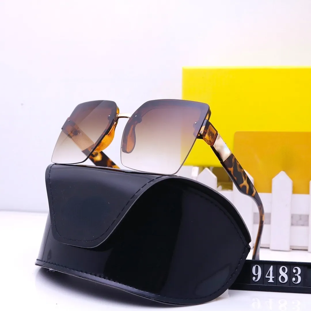 Üst Lüks Güneş Gözlüğü Lensler Tasarımcı Kadın Erkek Gözlük Premium Kadın Gözlük Çerçevesi Vintage Metal Güneş Gözlüğü
