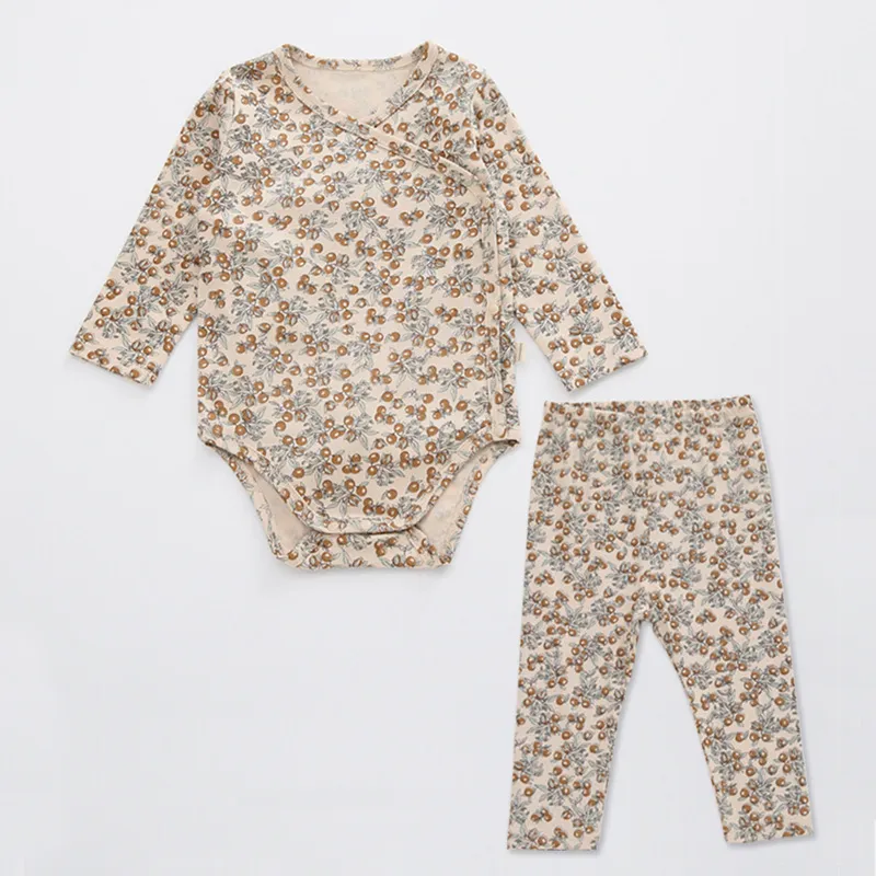 024m Born Kid Baby Boy Girl Clothes Autumn Winter Long Sleeve Bodysuit Romper Top and Pant Suit Print Baby 2st Clothing Set 220608