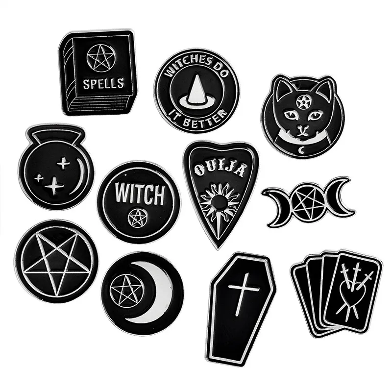 Punk Dark Witch Series Broche Round Moon Black Cat Book Corsage Badges Backpack Sweater Roupes Pins Star Heart Coffin liga