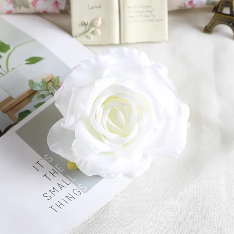 lot 9cm10cm大きな人工白いバラの絹の花の頭DIYウェディングデコレーションリーススクラップブッキングクラフト偽の花220815