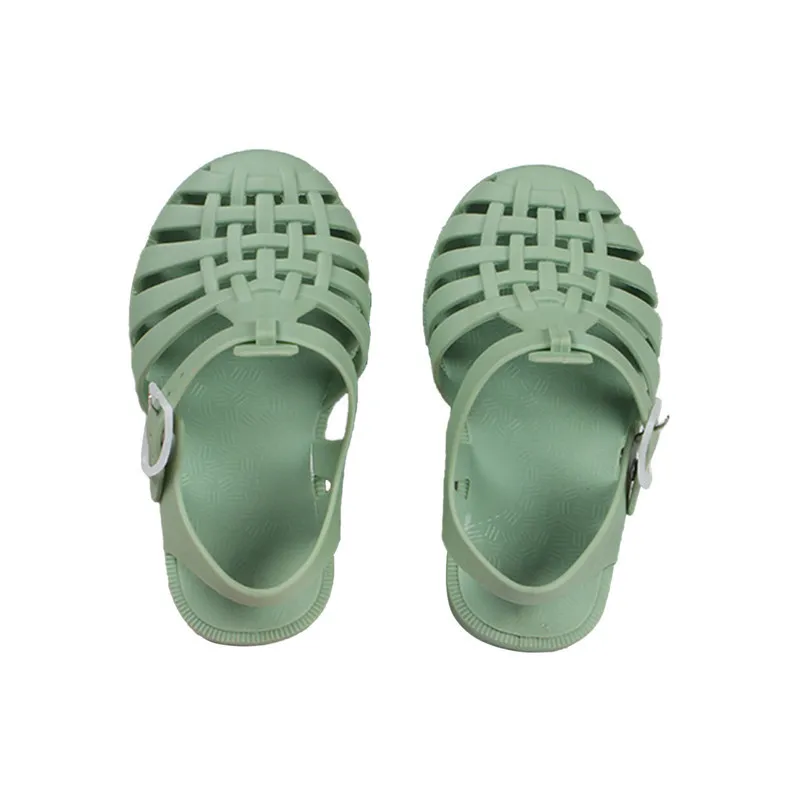 Inner Length 14 5cm 16 5cm Infant Sandals Solid Color Hollow Out Beach Shoes For Girls Footwear With Buckle Boys Summer 220525