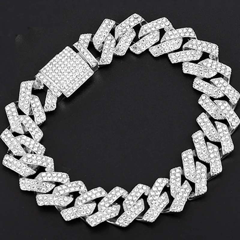 HBP Hip Hop bling ghiacciato bracciale orologio donne Crystal Cluster Clusted Chain Men Miami Jewelry Gift 2207112654